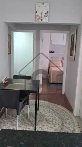 Casa para locação na Vila Mariana, São Paulo-SP: 2 quartos, 1 banheiro, 45m² de área. Venh