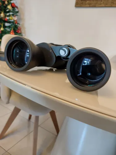 Binóculos Celestron UPclose G2 10x50 