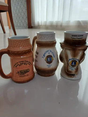 CERÂMICA Anos 70. Canecas de Chopp Colecionáveis - Jaguari-RS. Lote c 3. Antiguidade