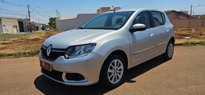 Renault Sandero Expression Hi-power 1.0 16V 5P 2015