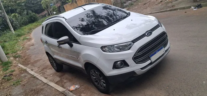 Ford Ecosport Freestyle 1.6 16V Flex 5P 2014