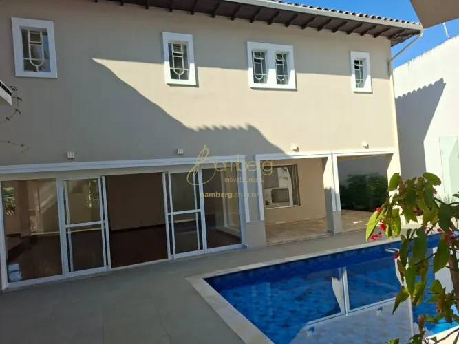 CASA A VENDA VILA INAH COM 5 QUARTOS 4 SUÍTES 4 VAGAS COM PISCINA