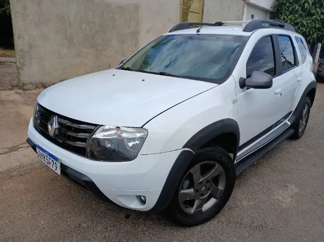 Renault Duster Techroad 2.0 Hi-flex 16V Aut. 2014