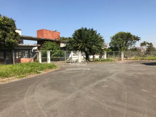 Galpão á venda - Parque São Domingos