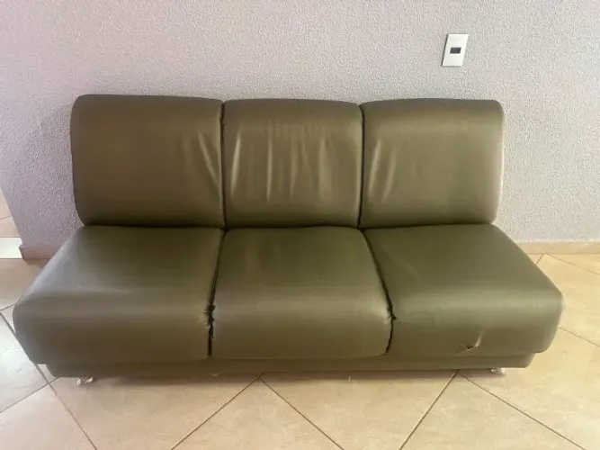 Sofá 3 Lugares Moderno Sem Braço - Couro Sintético Verde Oliva / Musgo