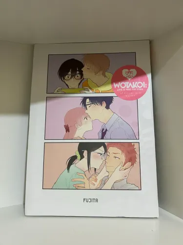 Wotakoi Artbook com Poster, Edição Inglesa
