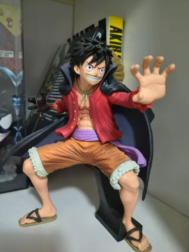 Luffy king of artists original