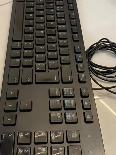 Teclado DELL KB216t - Preto - Português USB com FIO - 09J99W