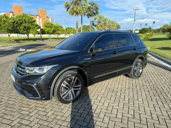 Volkswagen Tiguan Allspac R-line 300 TSI 2.0 2024