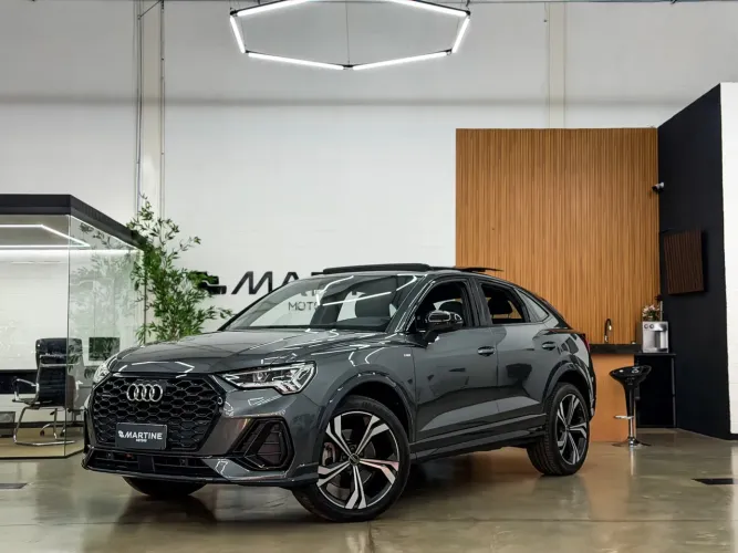 Audi Q3 SPB Perf. Black 2.0 TFSI Tipt. Quat. 2024