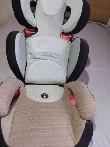 Cadeirinha de bebê automotiva 