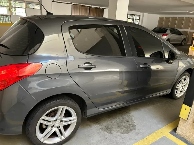 Peugeot 308 Allure 2.0 Flex 16V 5P Aut. 2013