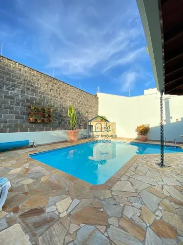 Casa à venda, 297 m² por R$ 1.500.000,00 - Estância das Flores - Jaguariúna/SP