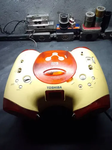 Rádio AM/FM/CD Toshiba