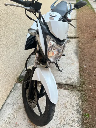 Vendo moto fazer