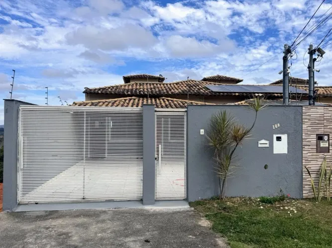 Excelente casa em Lagoa Santa 3 quartos, salão de festas e espaço gourmet.