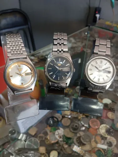 3Relogios Seiko automático