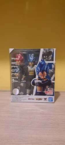 Vegeta SSJ Blue 2.0 SH Figuarts original