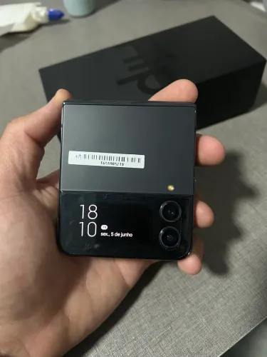 Samsung Z Flip 4 128GB