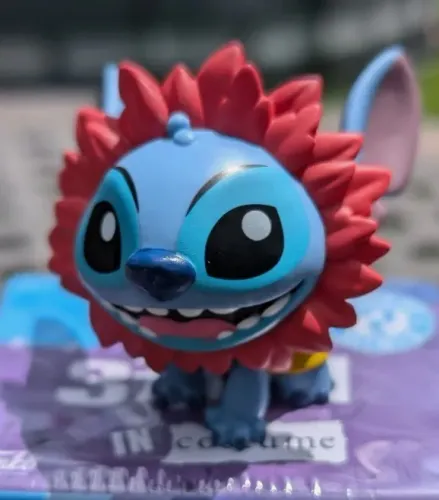 Funko Mini RARO EXCLUSIVO LACRADO Stitch as Simba Disney Rei Leão Raro Não vende no Brasi