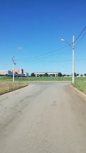 Terreno próximo ao Fórum de VG