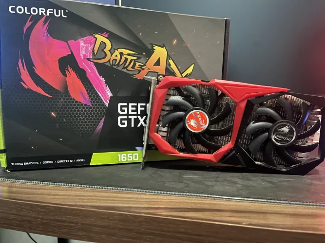 Placa de Vídeo GTX 1650 4gb Gddr6