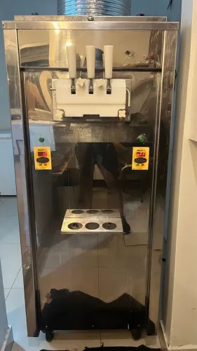 MÁQUINA DE AÇAÍ EXPRESSO