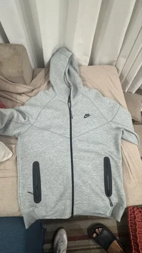 Casaco Nike Tech cinza