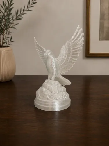Estátua Divino Espírito Santo