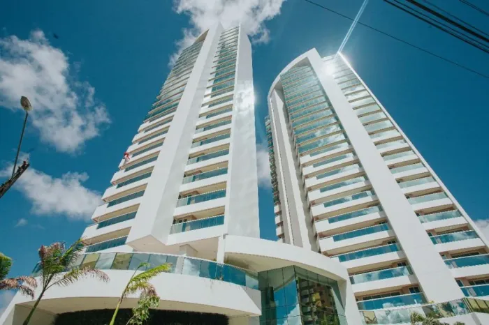 Apartamento com 3 dormitórios à venda, 141 m² por R$ 2.692.797 - Fátima - Fortaleza/CE