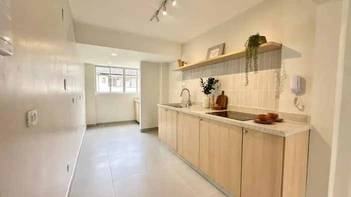 Apartamento com 3 dormitórios à venda, 69 m² - Rebouças - Curitiba/PR