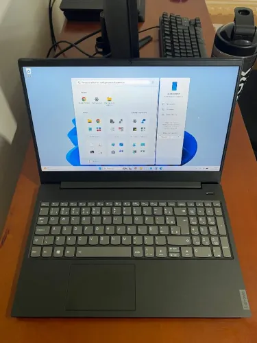 Notebook Lenovo Ryzen 5 SEMINOVO!!