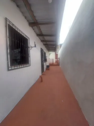 Vende-se casa TANCREDO NEVES