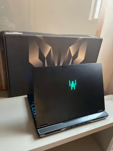 Notebook Gamer Predator, Ultra 7 255Hx + RTX 5070 com NF e Garantia até Abril/2027