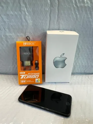 I Phone SE 3 Geração 128GB Semi novo