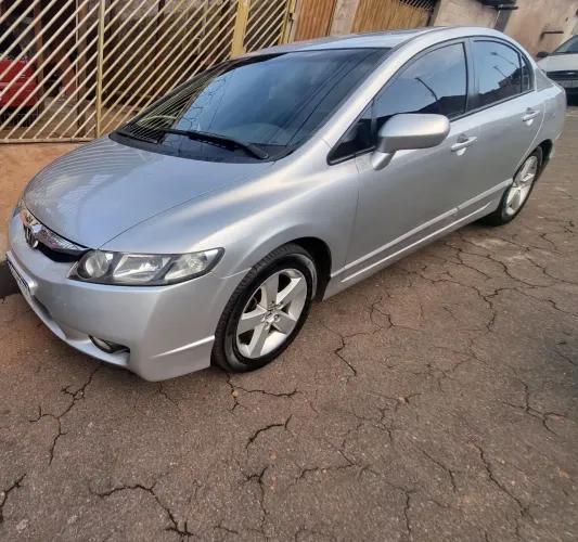 Honda Civic Sedan LXS 1.8/1.8 Flex 16V Mec. 4P 2009