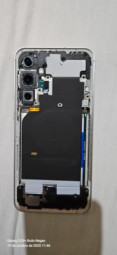 Vendo algumas peças do s23 fe menos tela e placa principal