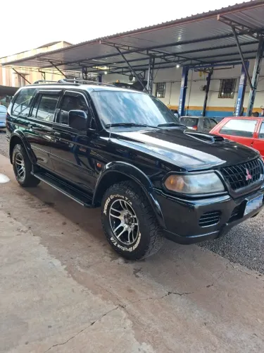 Mitsubishi Pajero Sport 2.8 4X4 Diesel Aut. 2000