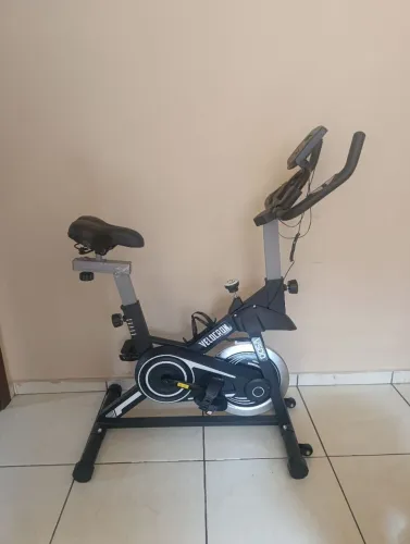 Bicicleta de academia
