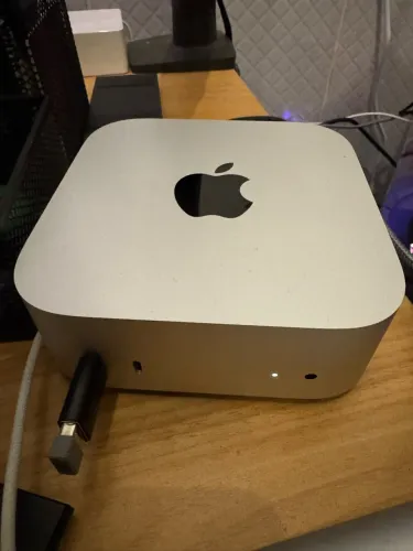 Mac Mini M4 256gb SSD / 16gb RAM
