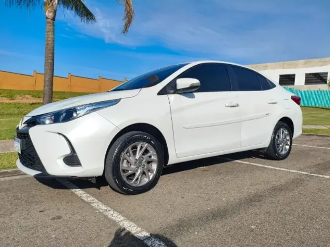 Toyota Yaris XS Sedan 1.5 Flex 16V 4P Aut. 2024