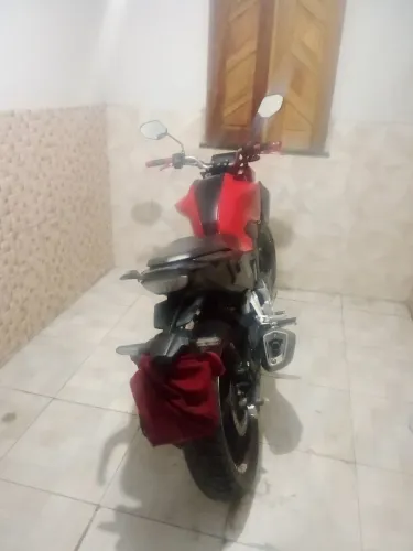 Moto cb 300f