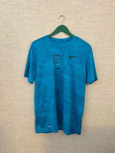 Camiseta Nike Dri-FIT nova - Azul Turquesa Original Nova
