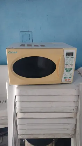 Vendo Microondas Marca Consul Funcionando Normal <br>ZAP *<br>Valor 170,00