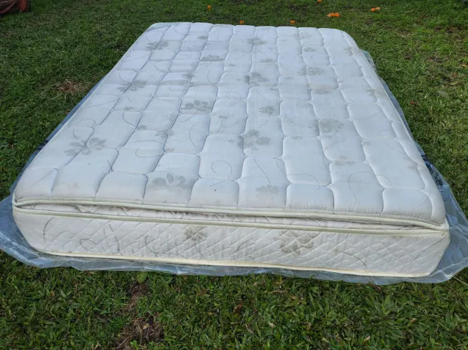 Com entrega base box casal