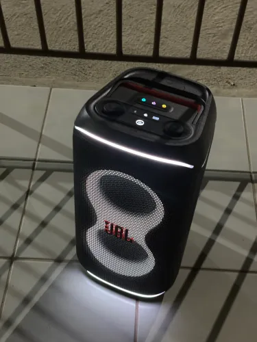 JBL Partybox club 120 160w + Microfone JBL partybox karaokê 