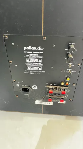 Subwoofer polkaudio