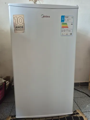 Frigobar Midea Novo (3 meses de uso)