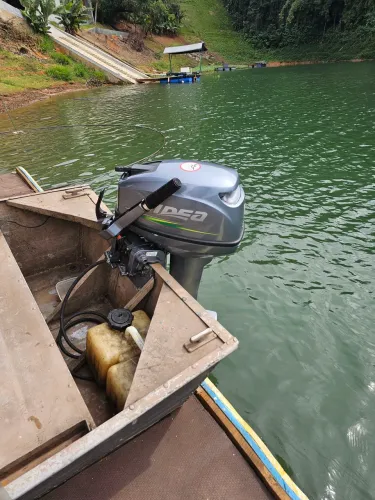 Motor HIDEA 15HP + Barco alumínio 4,50 mts.