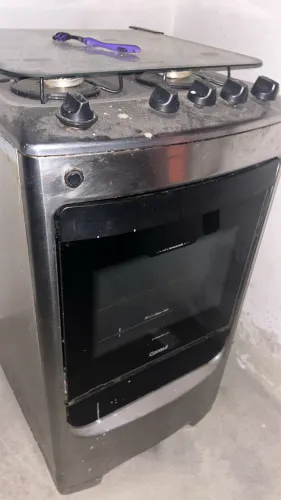Fogão com defeito